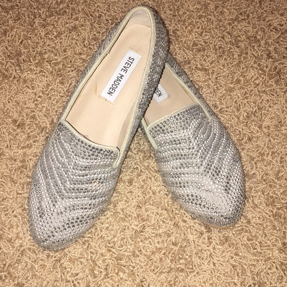 Women’s dress shoes